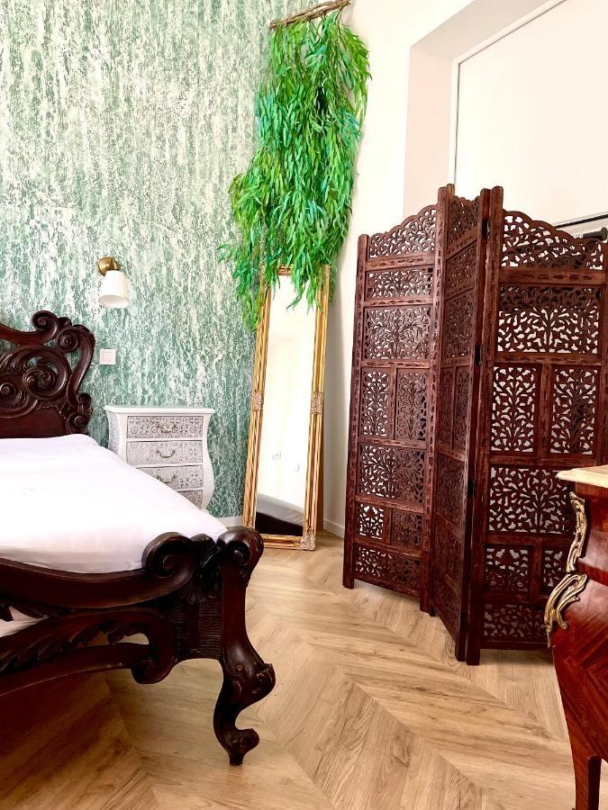 Thermal Apartmanok Raday 4 - Namaste Хайдусобосло Экстерьер фото